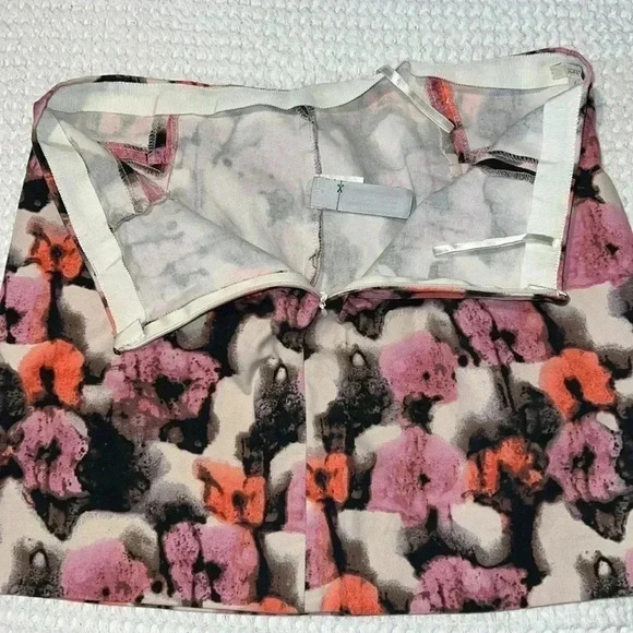 J Crew Floral Mini Skirt A928 - Picture 3 of 4